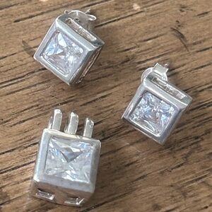 Elegant Sterling  Silver Stud Earrings and Pendant Set